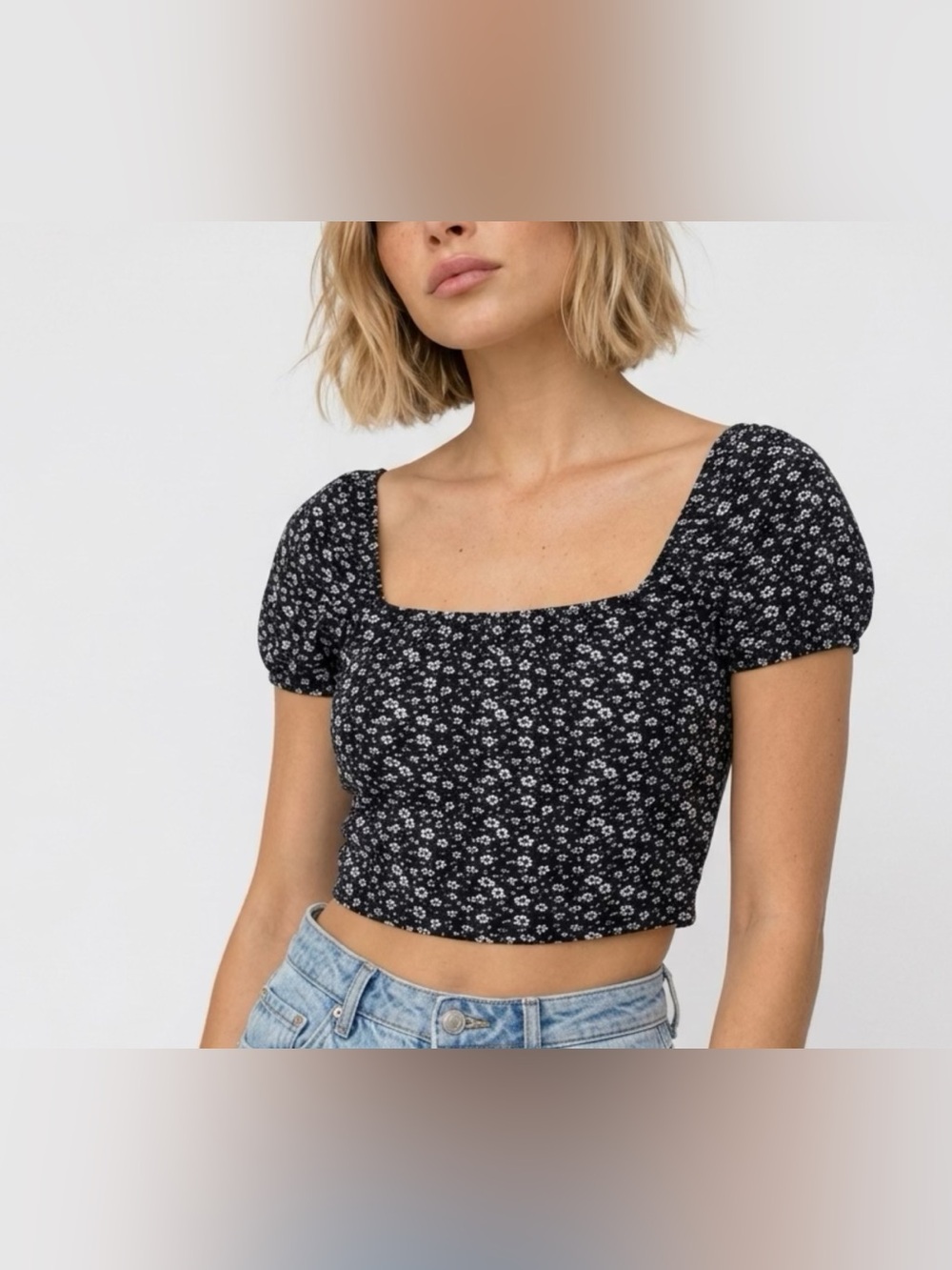 SHEIN (W) Ditsy Floral Puff Sleeve Crop Top S Black Square Neck Milkmaid Blouse